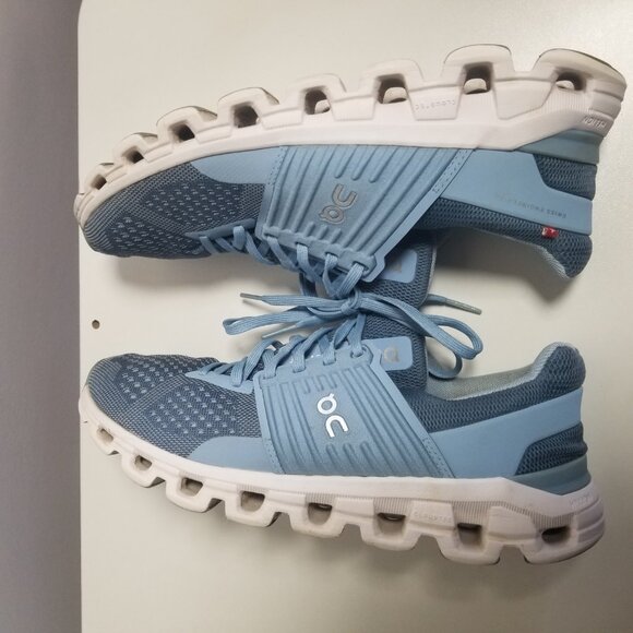 On Cloud Women's Running Training Blue Shoes Sz 9 - Picture 6 of 9